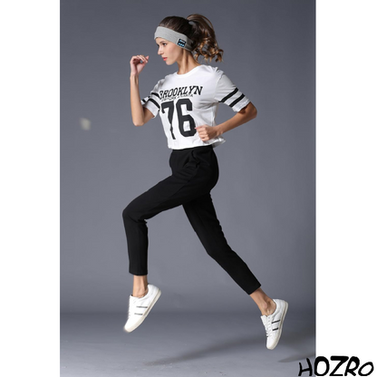 Bentiță Bluetooth HOZRO, cu Căști Wireless și Microfon – Accesoriu 2 în 1, Gri, Moale și Confortabil, Ideal pentru Somn, Sport, Meditație, Jogging, Relaxare sau Călătorii, Compatibilă cu iOS și Android HOZRO