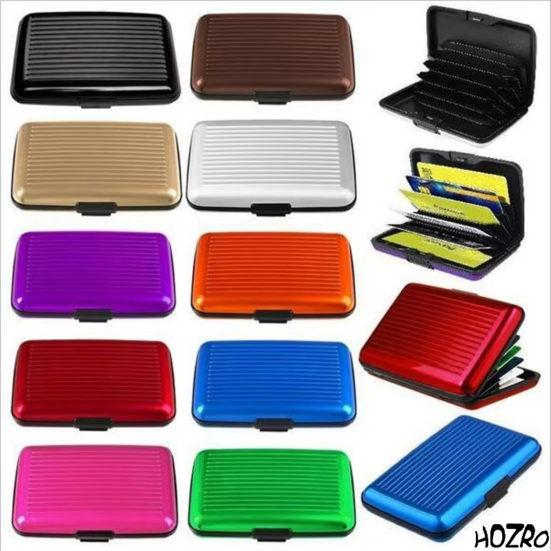 Portofel Carduri din Aluminiu HOZRO, cu Protecție RFID, Design Compact și Rezistent la Șocuri, 6 Compartimente Interioare, Închidere cu Clamă, Ideal pentru Carduri Bancare, Documente, Abonamente și Vizite – Varianta Unisex, Multicolor HOZRO