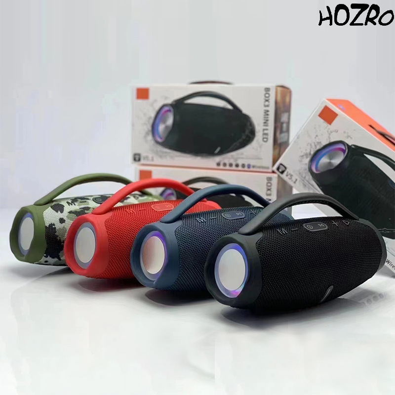 🎶 Boxă Portabilă HOZRO, Super Bass Booms Box 3 Bluetooth, cu Mâner, Sunet Puternic 3D Stereo, Slot USB, Card TF, Radio FM și Rezistență la Apă IPX6 – Design Modern, Autonomie Extinsă și Culori Vibrante HOZRO