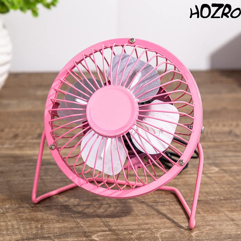 Mini Ventilator HOZRO, USB de 4 Inch – Ventilator de Birou Mic, Portabil și Silențios, Cu Lame din Aluminiu și Reglare 360° Sus-Jos, Ideal pentru Birou sau Acasă, Culoare Roz HOZRO