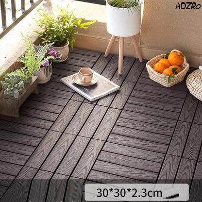 Pavaj pentru Terasă HOZRO, din Lemn cu Sistem Interlocking, Dimensiune 30 × 30 cm – Plăci de Pardoseală pentru Exterior, Impermeabile și Rezistente la Intemperii, Potrivite pentru Grădina sau Zonă de Piscina, Ușor de Montat, Culoare Maro, Model V0601-42 HOZRO
