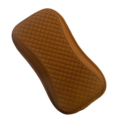 Husă Universală HOZRO, pentru Cotieră Auto, Piele Texturată Carbon, Impermeabilă, Antiderapantă, Bej – Compatibilă cu Majoritatea Mașinilor, Potrivită pentru Toate Sezoanele HOZRO