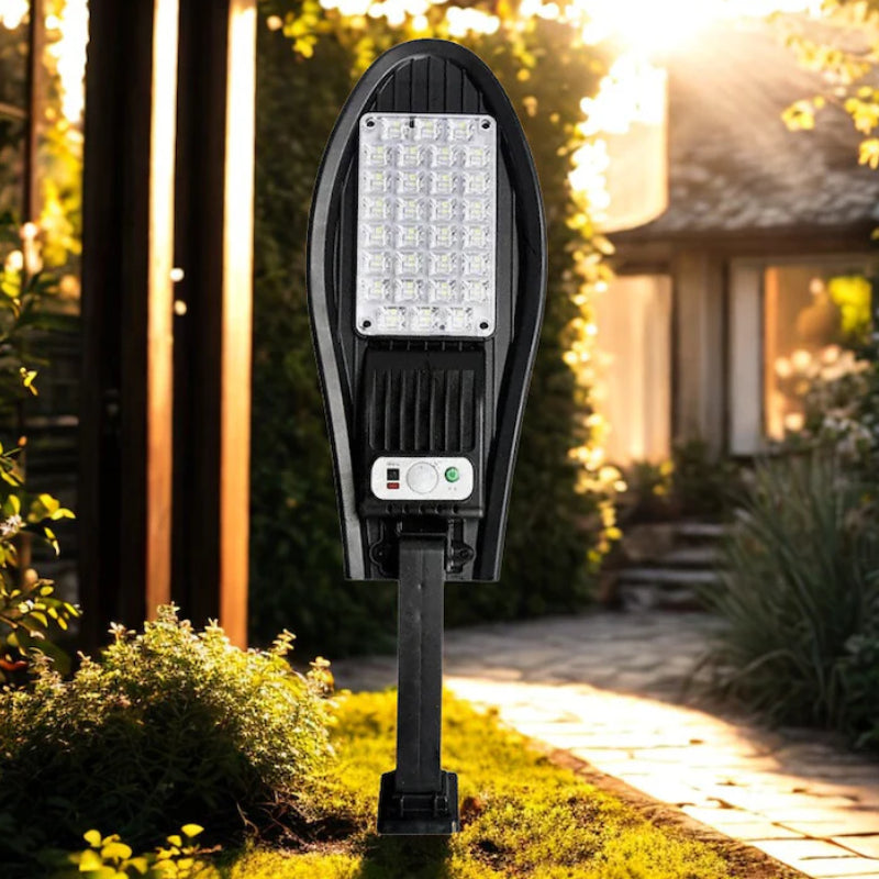 Lampă Solară de Exterior HOZRO, cu Telecomandă – Model W777A, 30x4 LED-uri SMD Ultra-Luminoase, Lumina Alb Rece, 3 Moduri de Funcționare, Senzor de Mișcare și Lumină, Waterproof, Unghi de Iluminare 120°, Material ABS Rezistent HOZRO