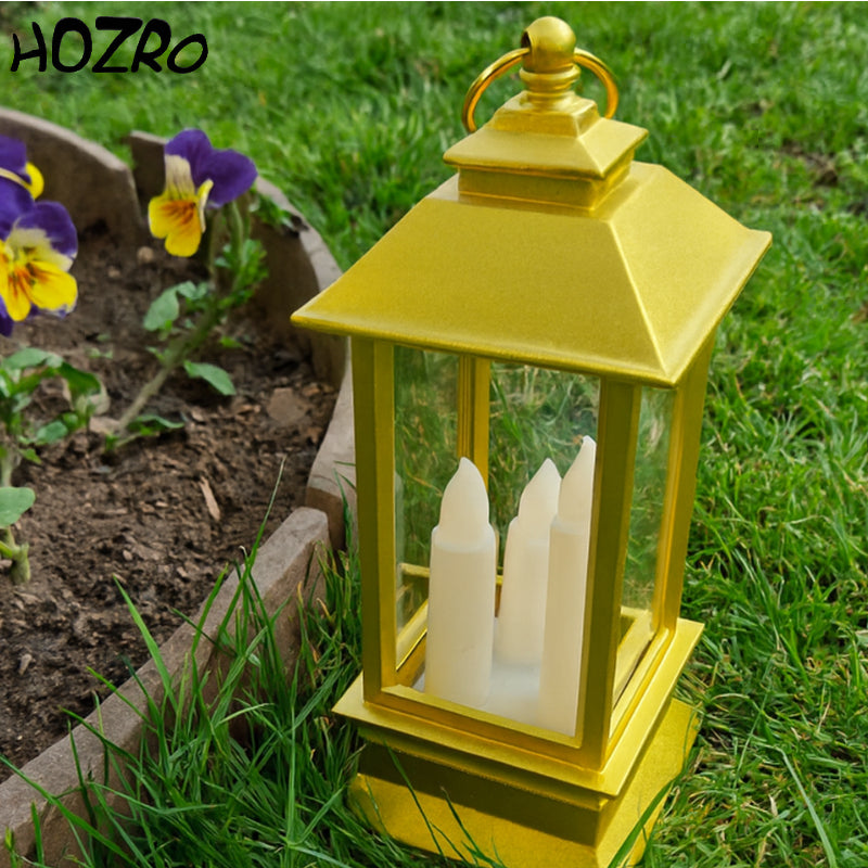 Felinar Decorativ de Crăciun, Model cu Lumânare Festivă HOZRO, Iluminare Caldă, Dimensiuni 130 x 55 mm, Funcționare pe Baterii HOZRO