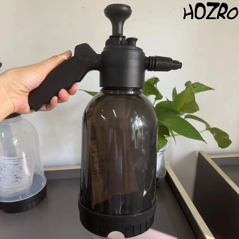 Pulverizator Manual HOZRO,cu Pompare și Mâner Ergonomic – Sticlă Rezistentă și Duze Reglabile pentru Udare, Curățenie sau Soluții de Întreținere Interioară și Exterioară HOZRO