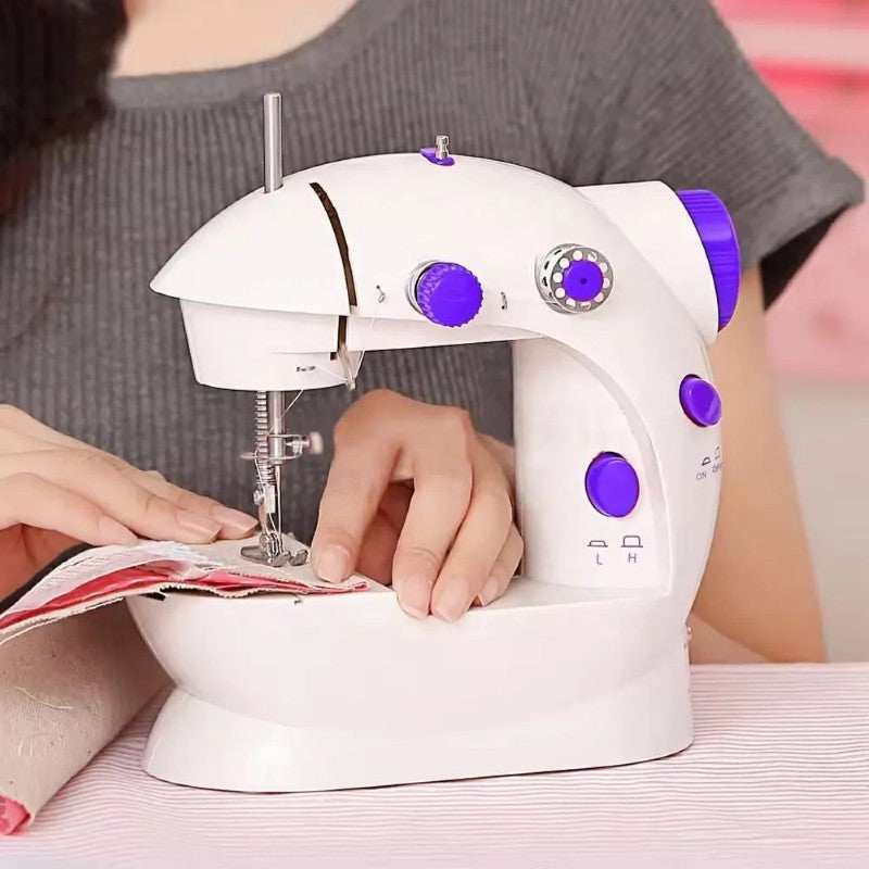 Set Mini Mașină de Cusut Electrică – Accesorii Incluse, Control Automat de Cusut, Compactă și Puternică! 🧵 BESTSELLS