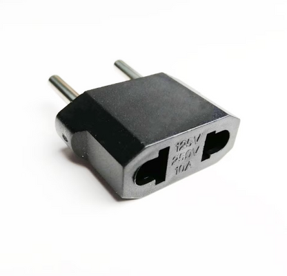 Adaptor compact de priză America–Europa, negru