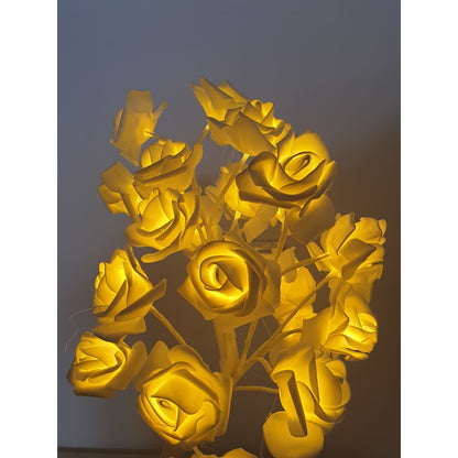 Pomisor decorativ de Craciun Hozro®, Veioza tip copacel cu Trandafiri, 36 LED-uri, Inaltime 40 cm, Alb HOZRO