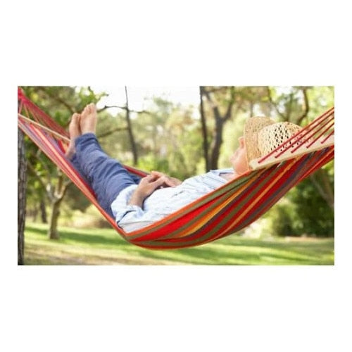 Hamac HOZRO de o persoana, 80 x 200 cm, din bumbac dens, husa depozitare, maxim 120 kg, multicolor, baza lemn, rosu BESTSELLS
