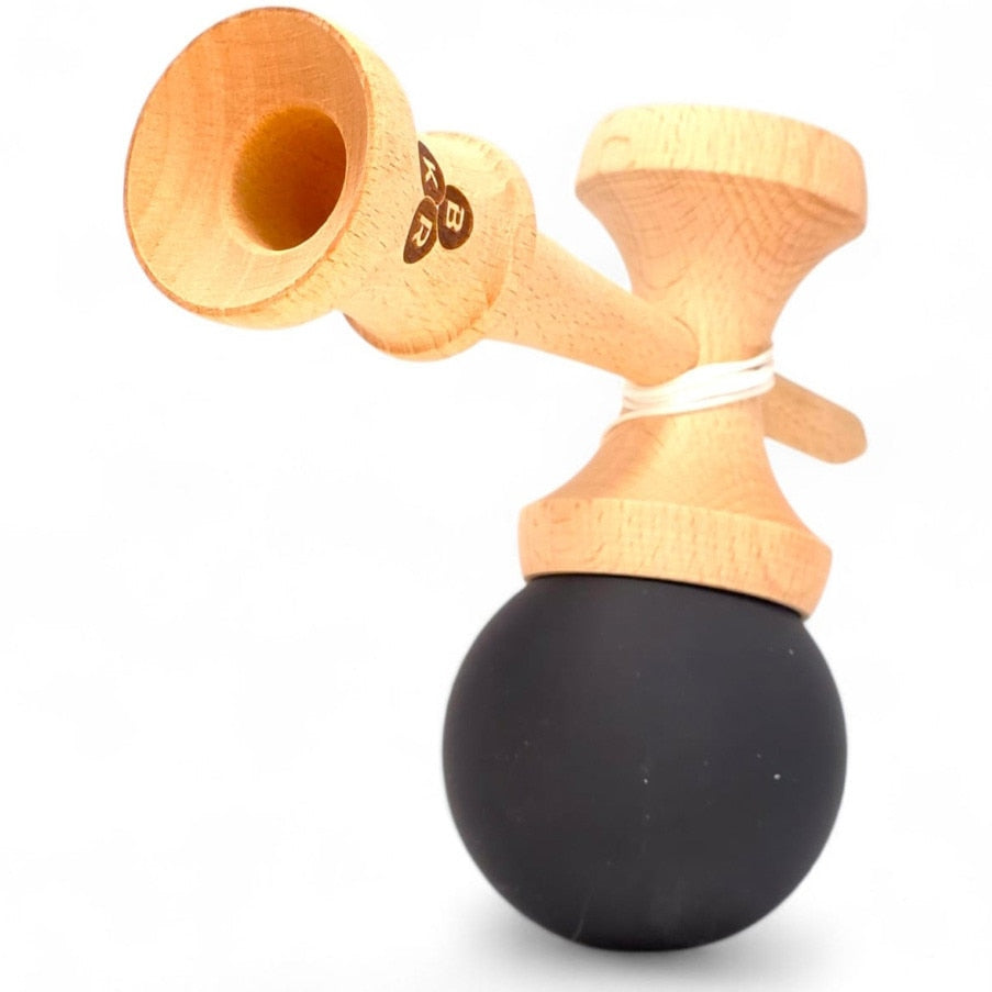 Mini Kendama Premium HOZRO – Eleganță, Precizie și Portabilitate HOZRO