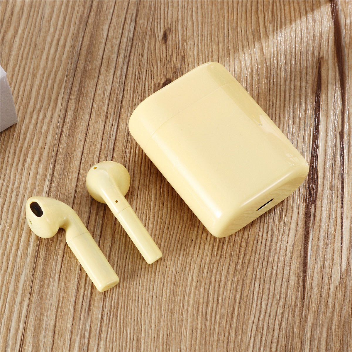 Căști Audio True Wireless HOZRO i18 Premium – In-Ear, Sunet HiFi 3D, Microfon Încorporat și Dock de Încărcare, Disponibile în Diverse Culori HOZRO