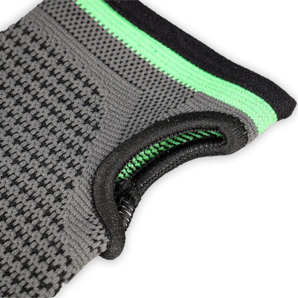 Orteza Hozro Pentru Incheietura Mana, Elastica, Ideala Pentru Activitati Sportive si Casnice, Tricot Respirabil, Banda Velcro, Negru / Verde, Marime Universala HOZRO